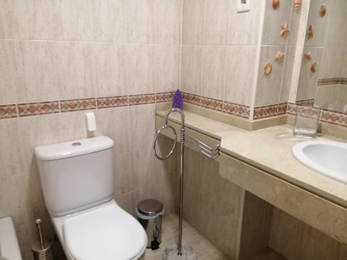 Holidays2Benalmadena Torrequebrada Sea View Front Beach With Pool Parking & Terraces Екстериор снимка