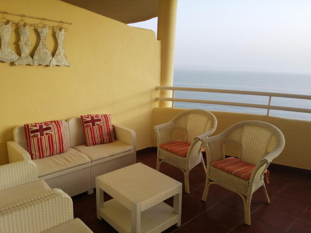 Holidays2Benalmadena Torrequebrada Sea View Front Beach With Pool Parking & Terraces Екстериор снимка